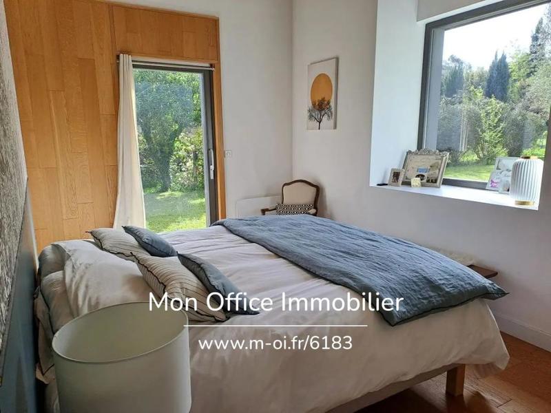 Maison - 160 m² - 5 pièces