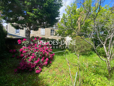 Maison - 177 m² - 10 pièces