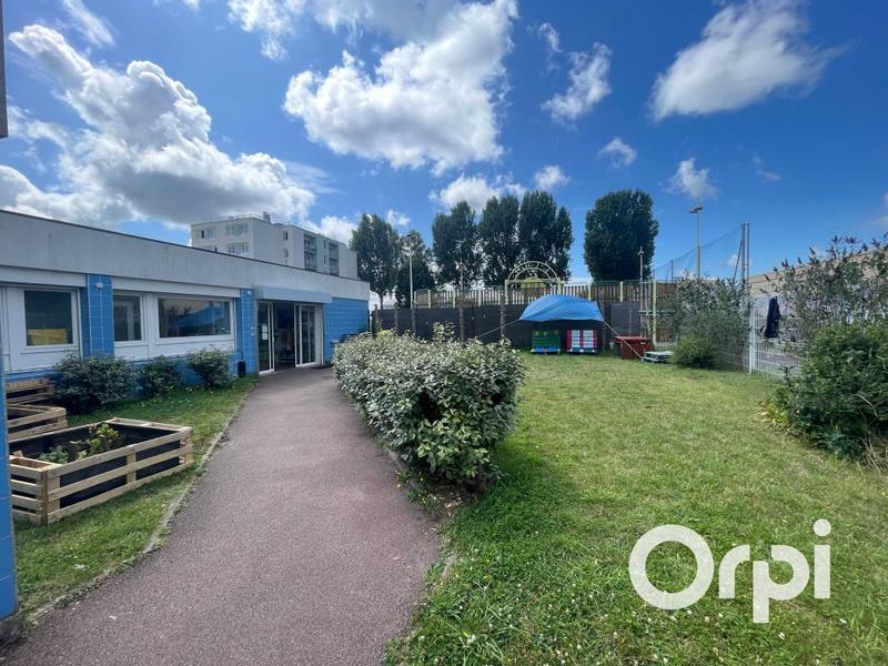 Immeuble - 213 m² - 1 pièce