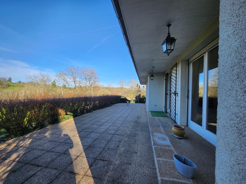 Maison - 93 m² - 5 pièces