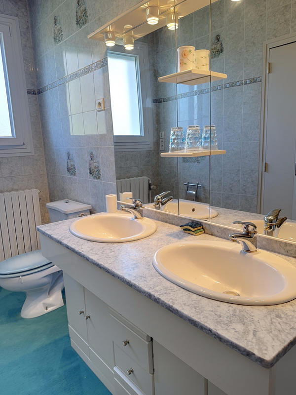 Maison - 185 m² - 6 pièces