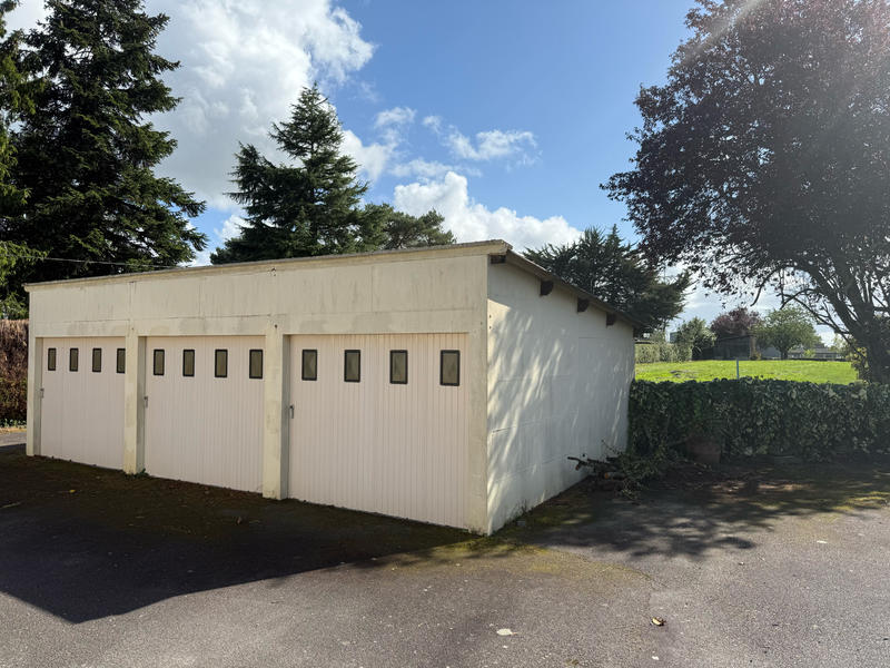 Maison - 96 m² - 5 pièces