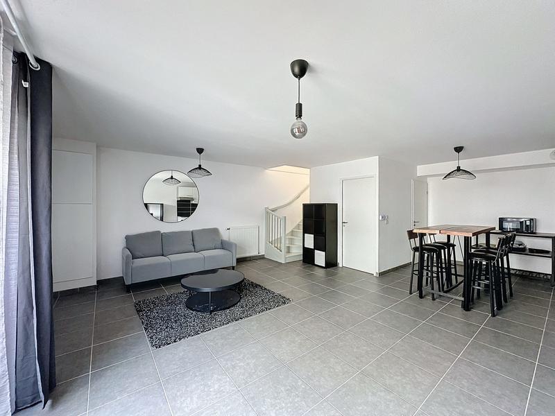 Appartement - 81 m² - 3 pièces