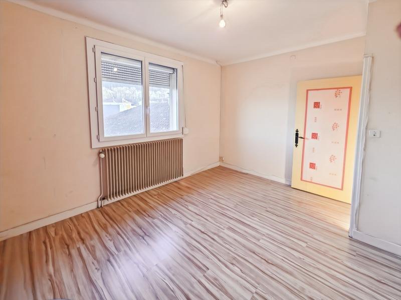 Maison - 198 m² - 8 pièces