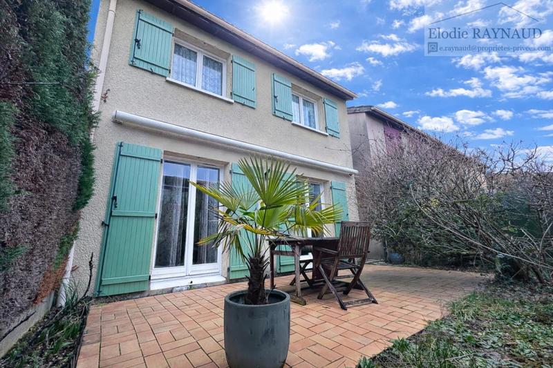 Maison - 84 m² - 4 pièces