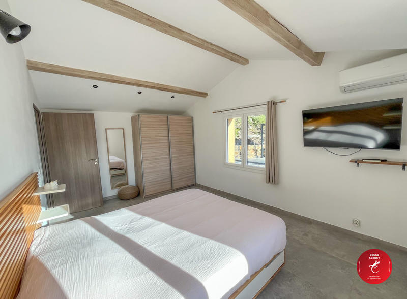 Villa - 145 m² - 6 pièces