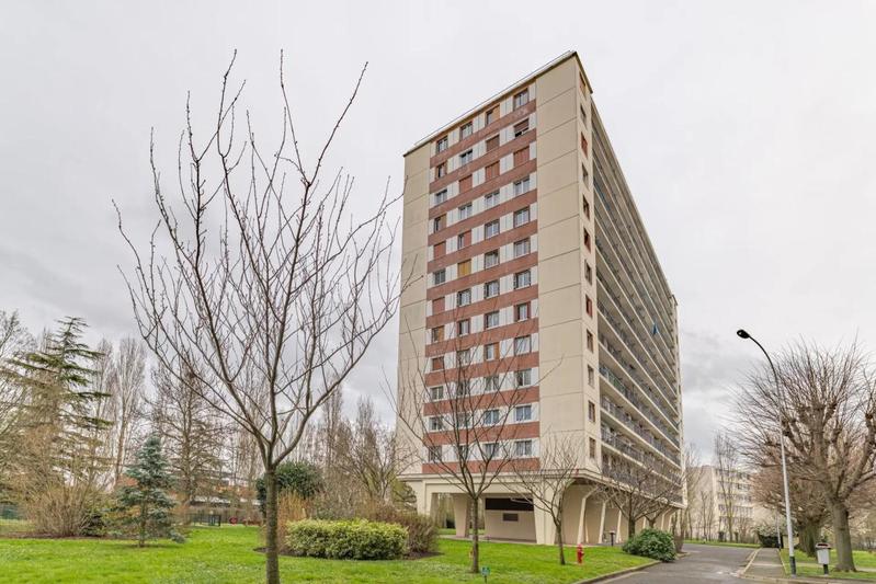 Appartement - 75 m² - 4 pièces