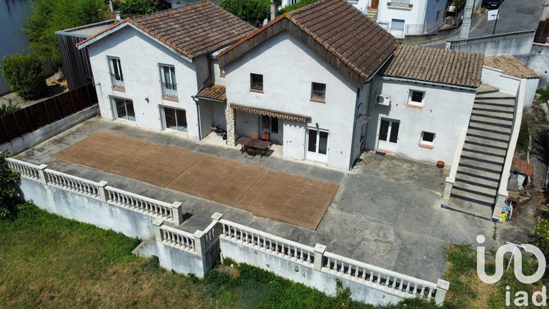 Maison - 170 m² - 8 pièces