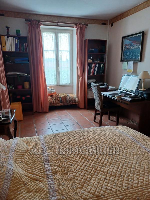 Maison - 151 m² - 6 pièces