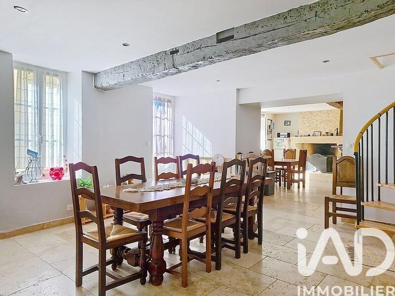 Maison de village - 215 m² - 6 pièces