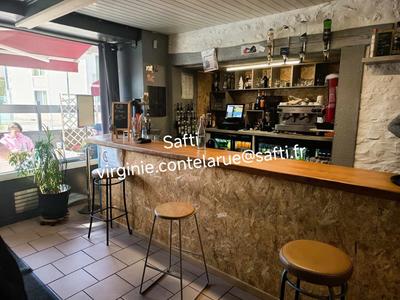 Local commercial - 200 m²