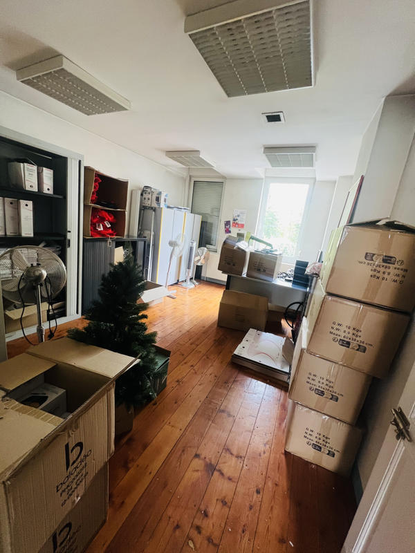 Local commercial - 143 m²