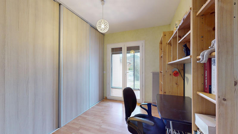 Maison - 94 m² - 4 pièces