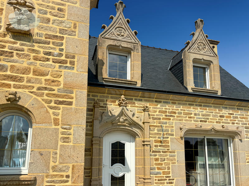 Villa - 145 m² - 6 pièces