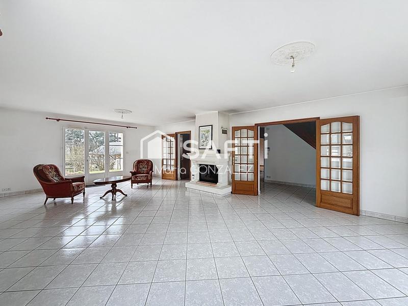 Maison - 191 m² - 7 pièces