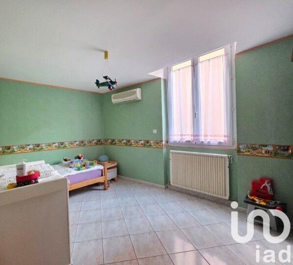 Appartement - 145 m² - 5 pièces