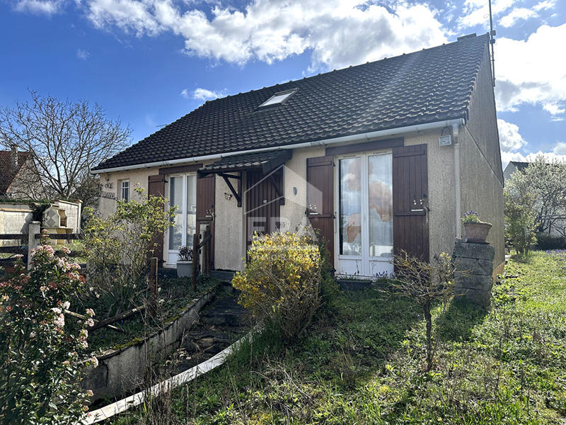 Maison - 101 m² - 5 pièces