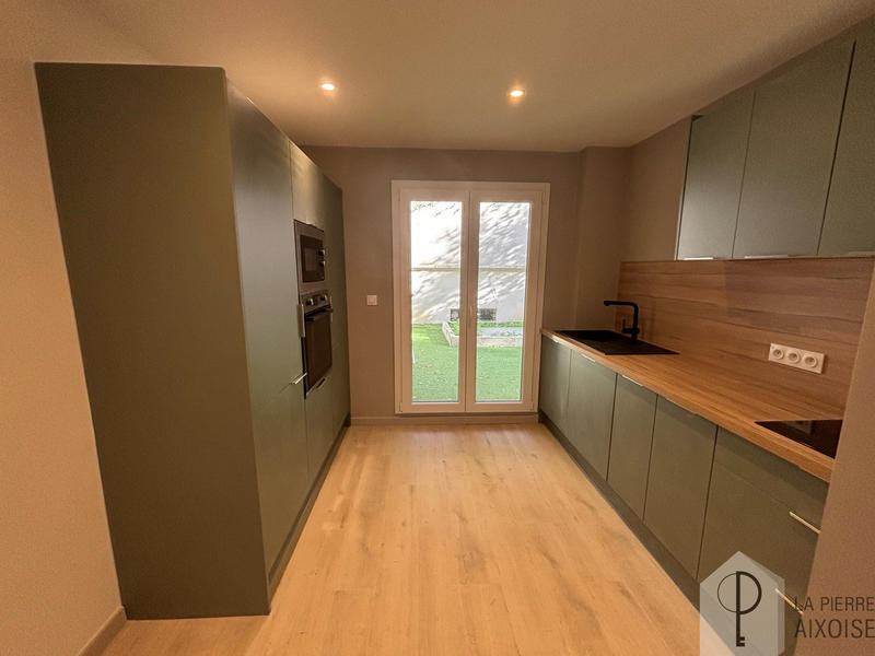 Appartement - 77 m² - 3 pièces