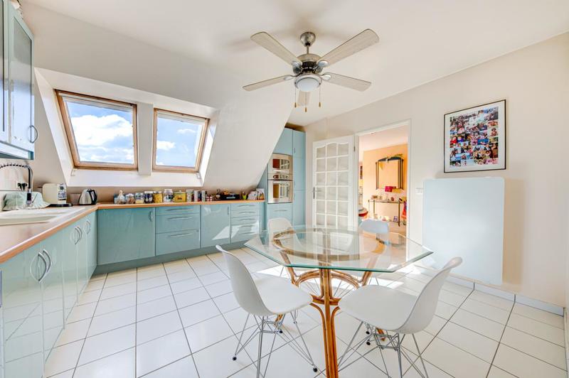 Appartement - 172 m² - 7 pièces