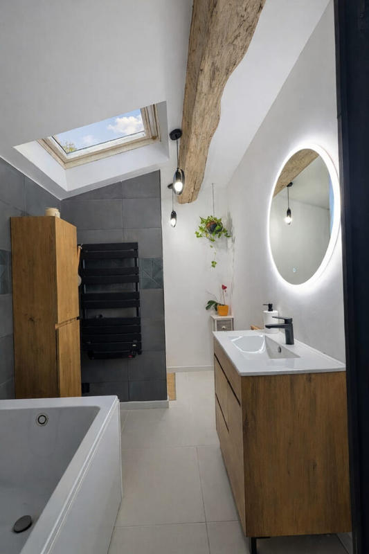 Maison - 97 m² - 4 pièces