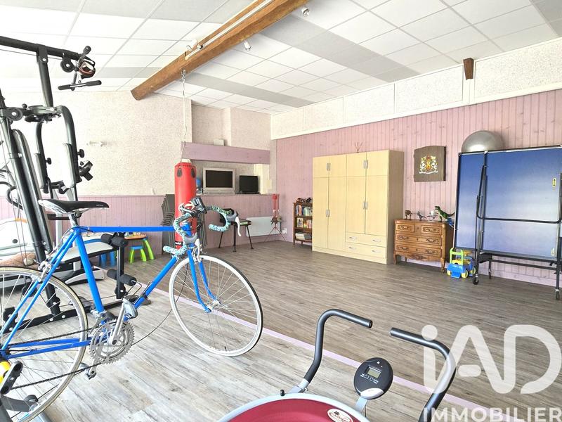 Maison - 382 m² - 12 pièces