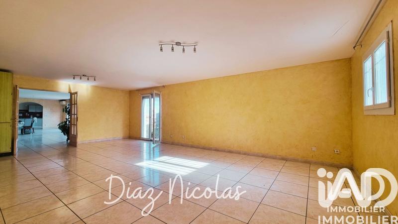 Maison - 245 m² - 5 pièces