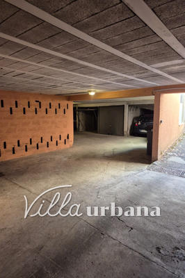 Parking / Garage - 12 m²