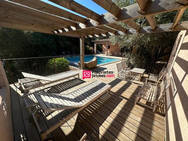 Maison - 108 m² - 4 pièces