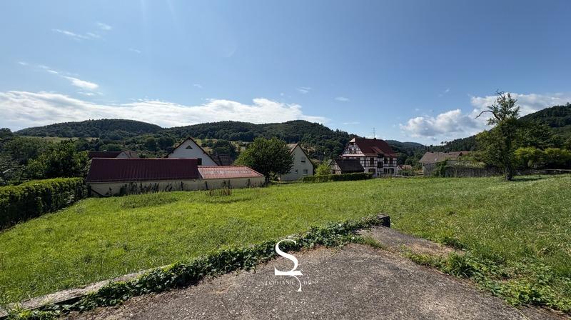Terrain constructible - 883 m²