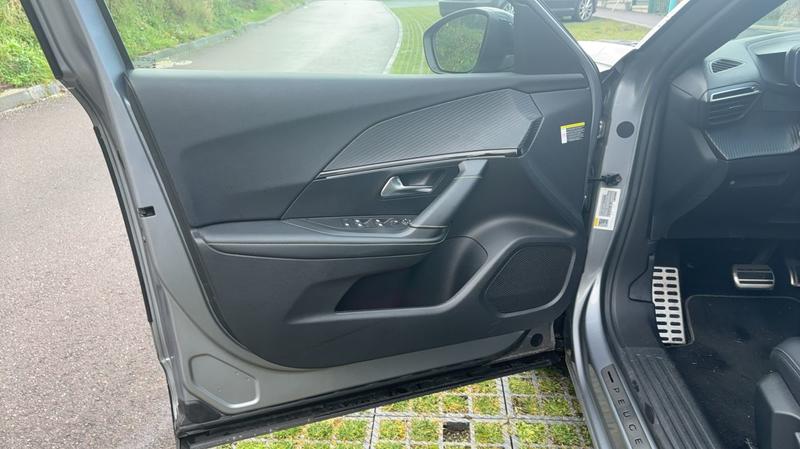 Peugeot 2008 1.5 BlueHDi 130 Eat8 Gt Line