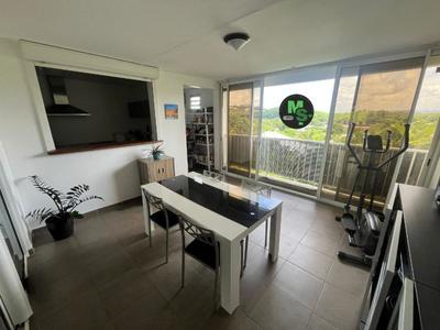 Duplex - 99 m² - 4 pièces