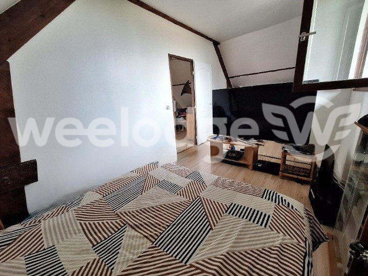 Maison - 151 m² - 7 pièces