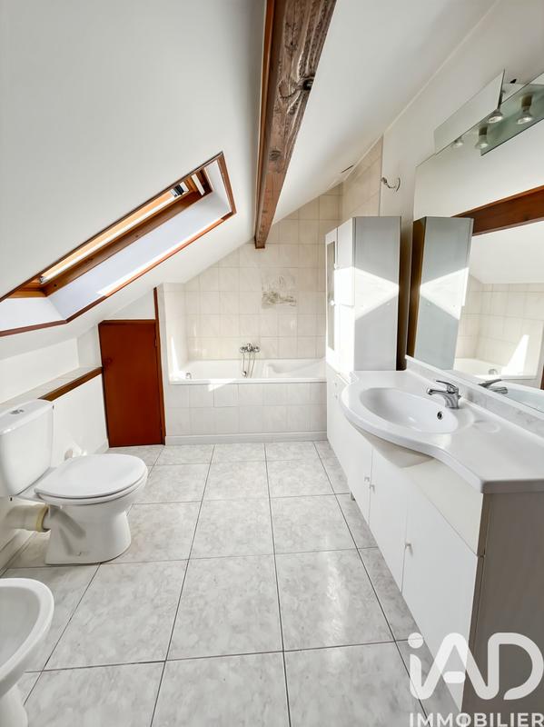 Maison - 160 m² - 6 pièces