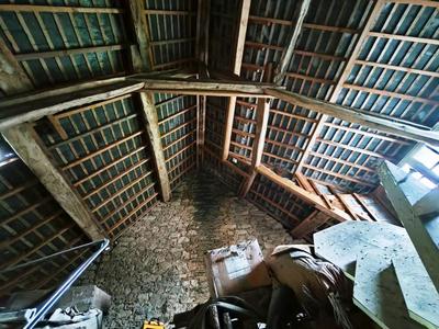 Maison en pierre - 70 m² - 1 pièce