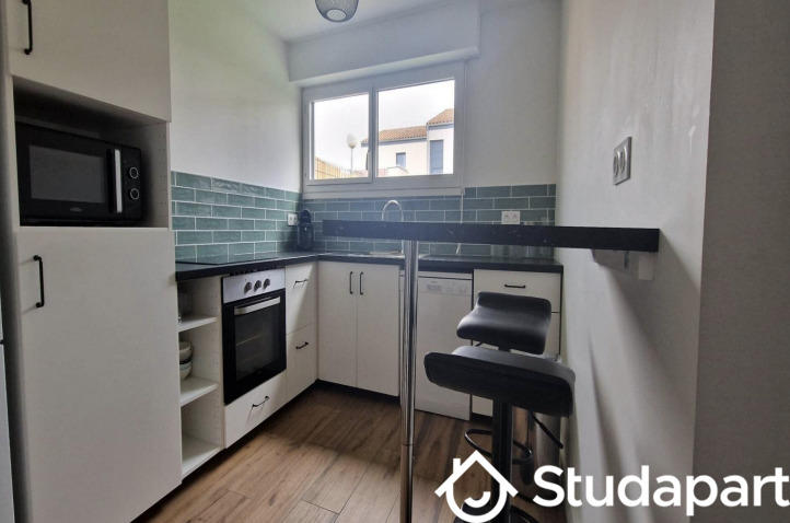 Chambre - 11 m² - 1 pièce