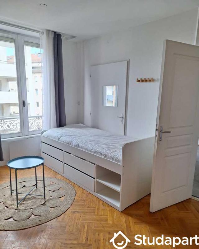 Chambre - 40 m² - 1 pièce