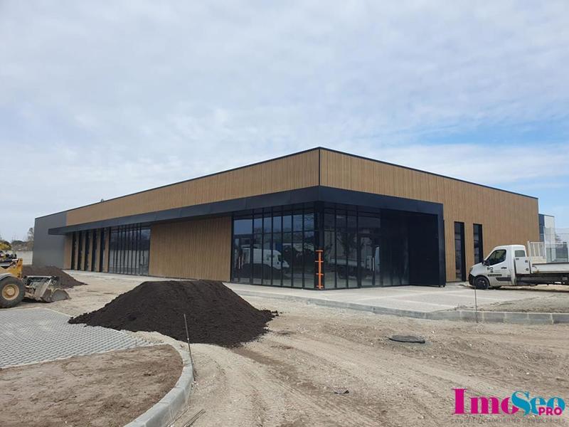 Terrain industriel - 1 428 m²