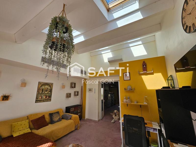 Maison - 245 m² - 7 pièces