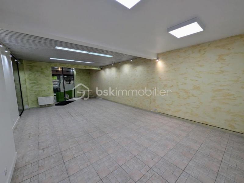 Local commercial - 60 m² - 2 pièces