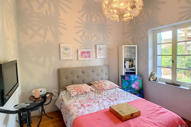 Appartement - 92 m² - 4 pièces