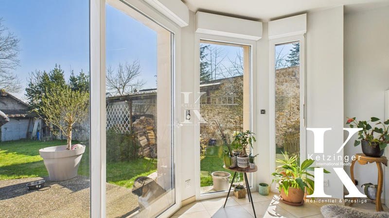 Maison traditionnelle - 140 m² - 5 pièces