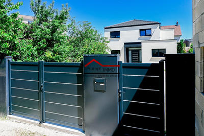 Maison - 134 m² - 6 pièces