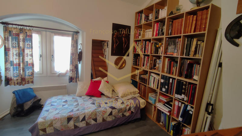 Appartement - 185 m² - 5 pièces