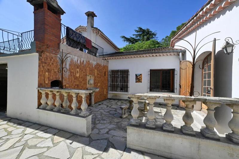 Maison - 150 m² - 4 pièces