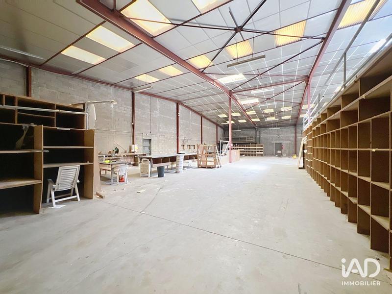 Local commercial - 1 345 m²