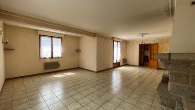 Maison - 150 m² - 7 pièces