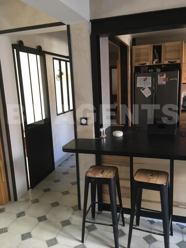 Maison - 248 m² - 8 pièces