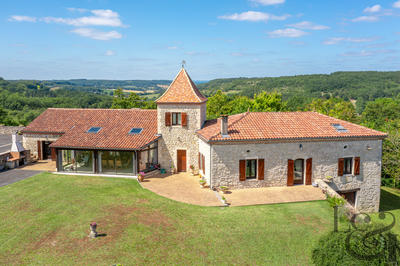 Maison - 190 m² - 7 pièces