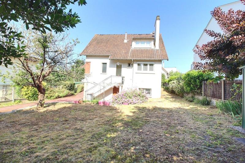 Maison - 91 m² - 4 pièces