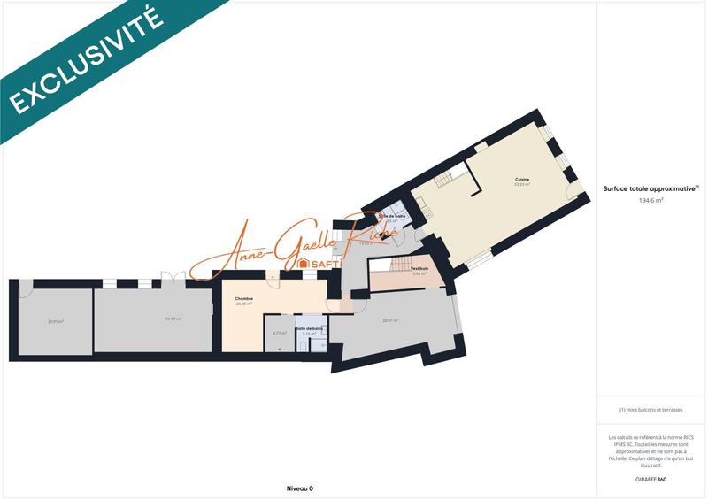 Maison - 246 m² - 8 pièces